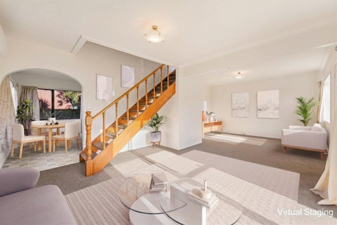 2/33 Curacao Place, Half Moon Bay, Auckland
