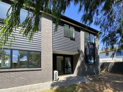 58A Mckenzie Road, Mangere Bridge, Auckland