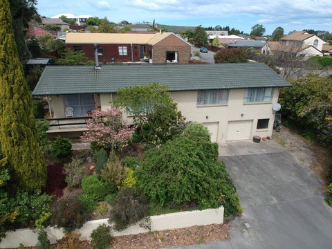 17 Awamoa Road, South Hill, Oamaru