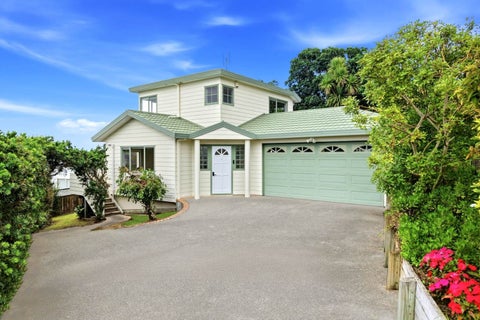 2/6 Mossop Rise, Glenfield, Auckland