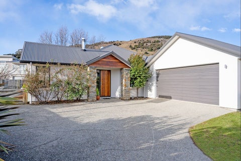12 Tyndall Street, Wanaka
