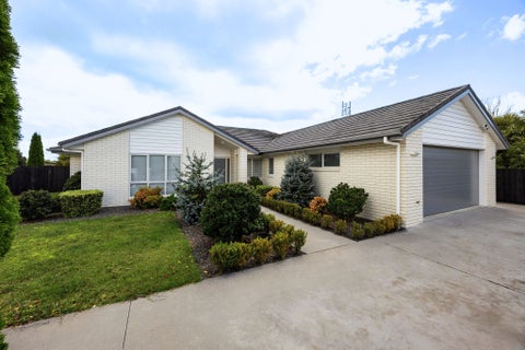 16 Derwent Place, Flagstaff, Hamilton