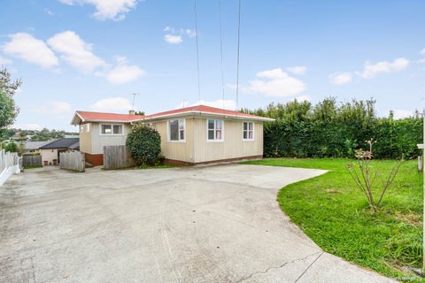 49 Farquhar Road, Glendene, Auckland