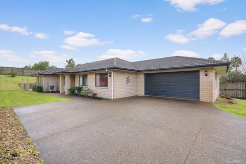 37 Parkhaven Drive, Rosehill, Papakura