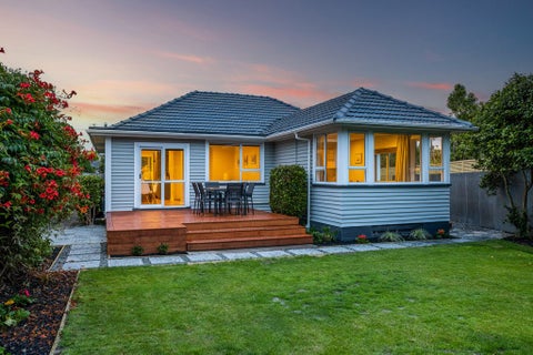 3 Sealy Place, Bryndwr, Christchurch