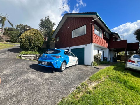 1/13 Naviti Place, Browns Bay, Auckland