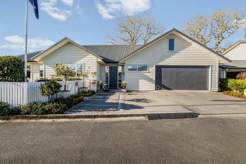 10 Lancewood Lane, Helensville