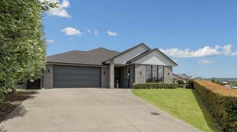 10 Benmore Crescent, Pyes Pa, Tauranga