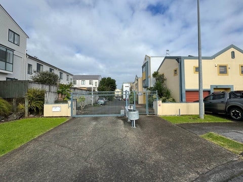 6/14 Ambrico Place, New Lynn, Auckland