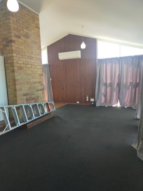 97 Mcleod Road, Te Atatū South, Auckland