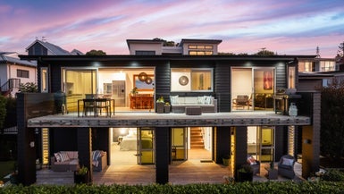 14A Mellons Bay Road, Howick, Auckland