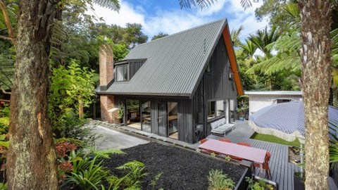 324 Huia Road, Titirangi, Auckland