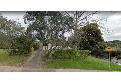 54 Hilling Street, Titirangi, Auckland
