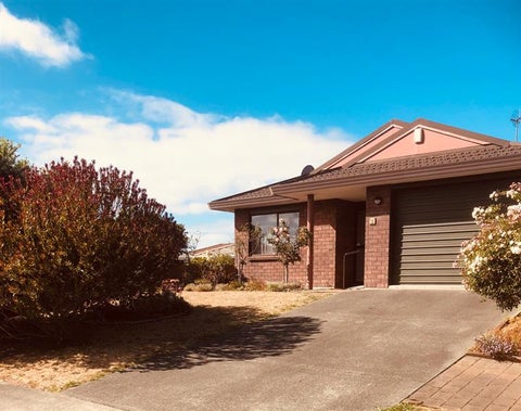 8 Belford Court, Paraparaumu
