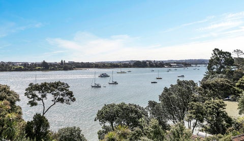 38 Oruamo Place, Beach Haven, Auckland