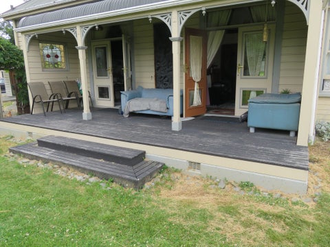 8 Ronald Street, Winchester