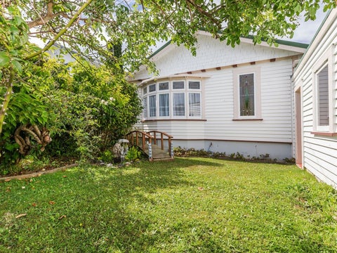67 Friend Street, Karori, Wellington