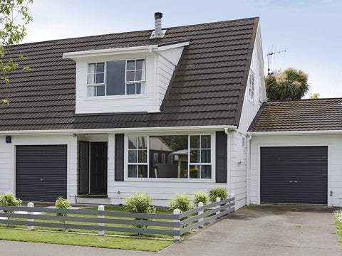 708 Queen Street West, Saint Leonards, Hastings