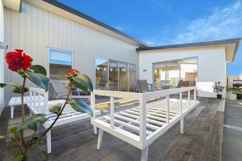 122 Coast Boulevard, Papamoa Beach, Papamoa