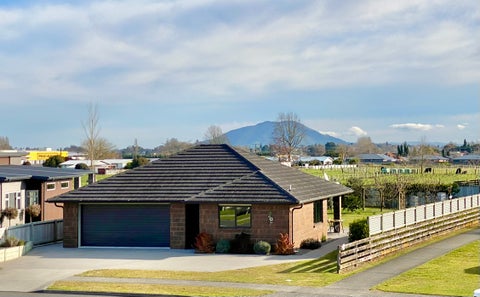 208 Gleneagles Drive, Te Awamutu, Te Awamutu