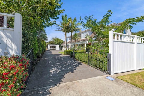 5 Tamati Place, Merrilands, New Plymouth