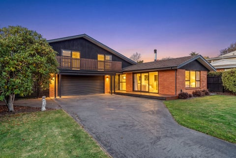 4 Kingham Place, Avonhead, Christchurch