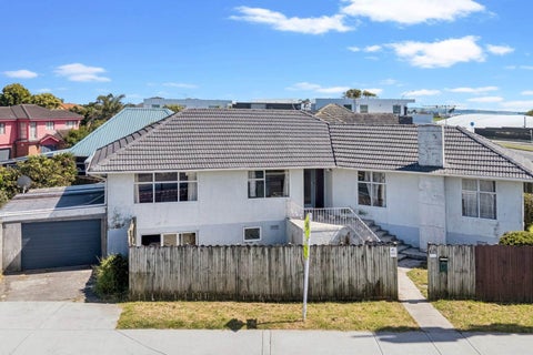 47 MacLeans Road, Bucklands Beach, Auckland