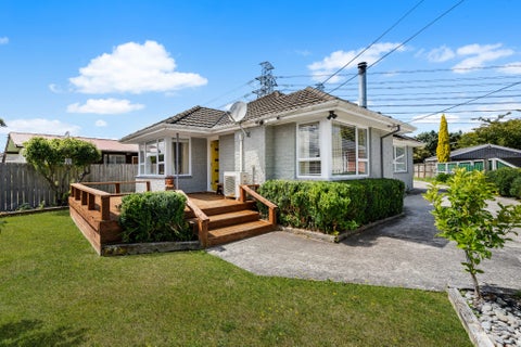 15 Stackhouse Avenue, Bishopdale, Christchurch