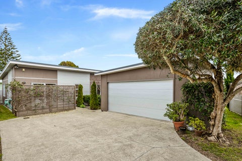44A Yeovil Road, Te Atatu Peninsula, Auckland