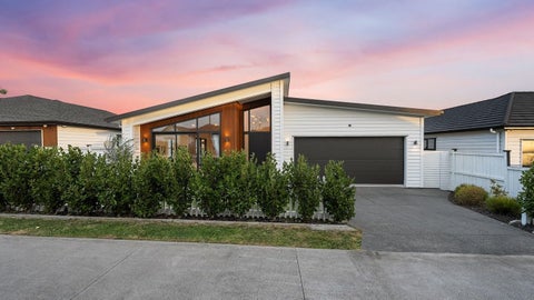56 Siren Street, Wainui, Wainui