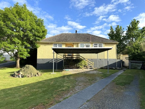 35 Malcolm Terrace, Balclutha, Balclutha