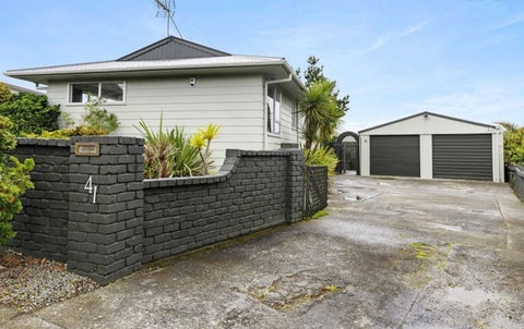 41 Outram Grove, Kelson, Lower Hutt