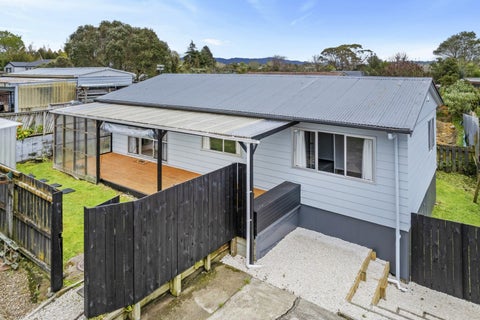 2/152 Rathgar Road, Henderson, Auckland