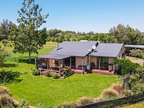 810 Winchester Hanging Rock Road, Hilton