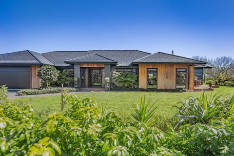 35 Pinot Crescent, Ohau, Levin