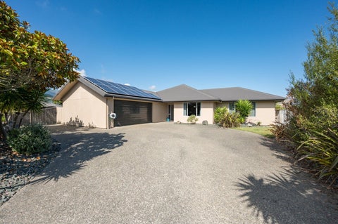 53 Covent Drive, Stoke, Nelson