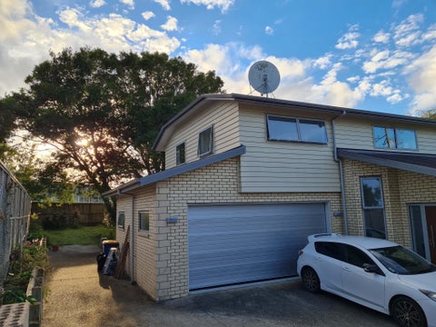 2/16 Benders Avenue, Hillcrest, Auckland