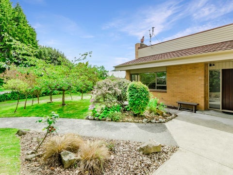15 Fleetwood Grove, Waikanae