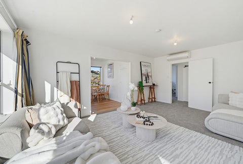 2/6 Valerie Place, Redwood, Christchurch