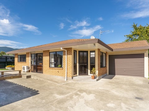 2/30 Andrew Street, Stoke, Nelson