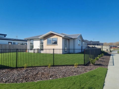 49 Wakeman Drive, Lincoln, Lincoln