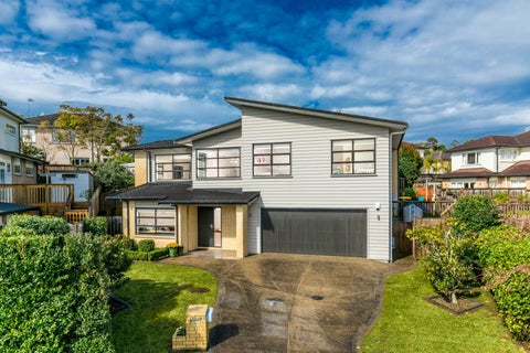 31 Pin Oak Drive, Schnapper Rock, Auckland