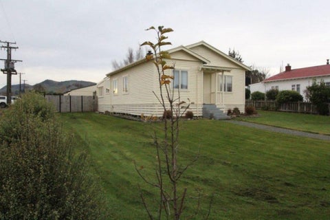 19 Helena Street, Lumsden, Lumsden