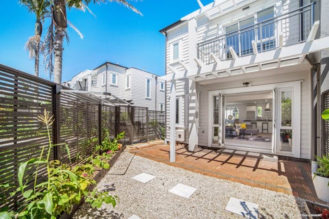 9/218 Green Lane West, Epsom, Auckland