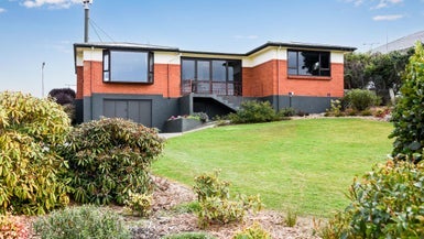 17 Collins Street, Waikouaiti, Waikouaiti