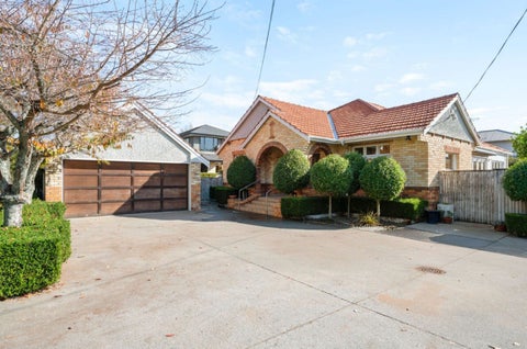 15 Fairfield Road, Fairfield, Hamilton