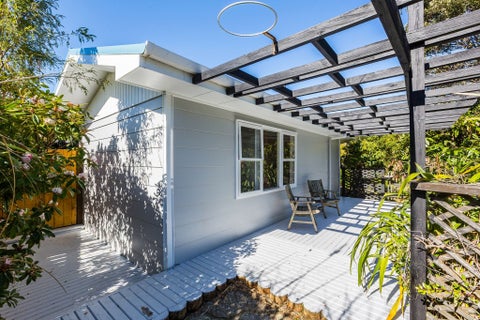 28 Sea Vista Drive, Pukerua Bay, Porirua