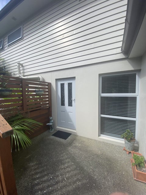 2 John Downs Drive, Browns Bay, Auckland