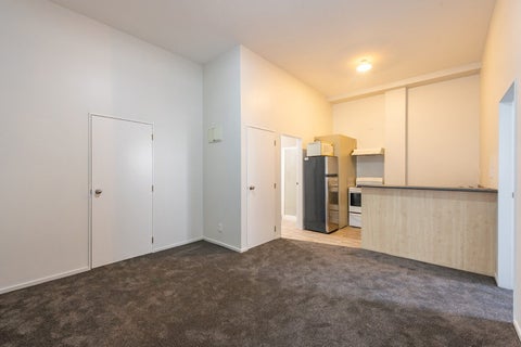 2/27 Drummond Street, Mount Cook, Wellington