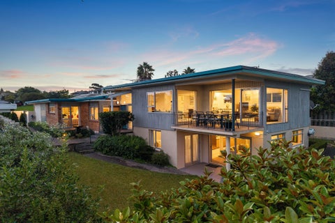 3 Maxwelton Drive, Mairangi Bay, Auckland